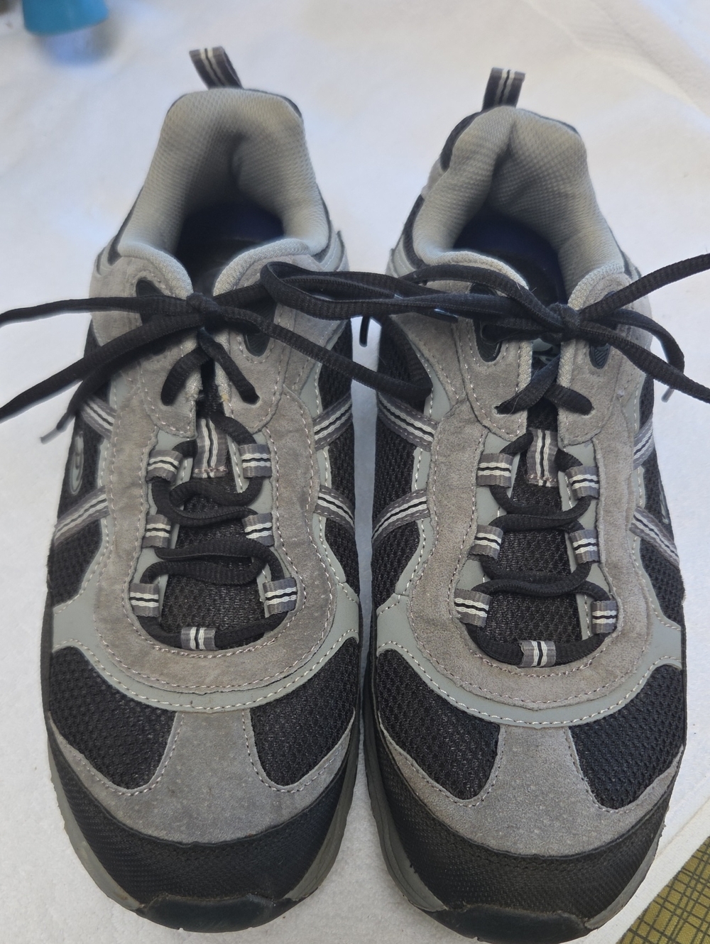Dr. Scholl's Gray and Black Men's Athletic Sneakers Sz 10M